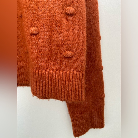 Burnt Orange sweater - Picture 2 of 3